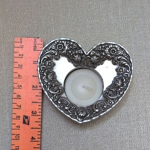 Brighton Heart Shaped Silver Floral Tealight Holder - Picture 6 of 7